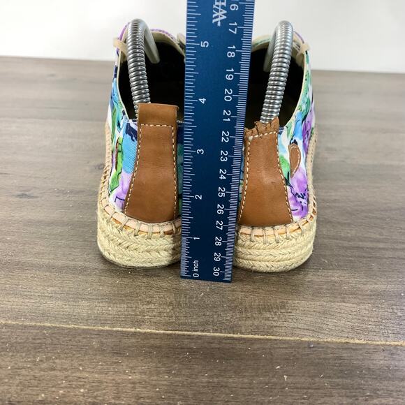 Coconuts Womens Espadrille Canvas Sneaker Size 9 M Floral Lace Up Comfort - Picture 6 of 11